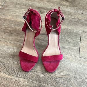 Lewit Italian suede stiletto heels, size 39 (8.5-9), magenta pink. Never worn!